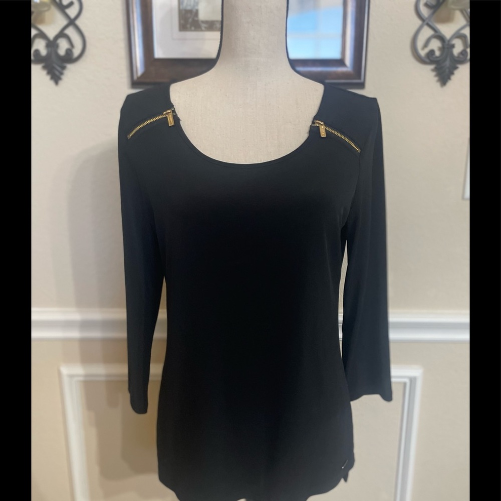 Calvin Klein Black Top Size Medium. 3/4 Sleeve Gold Zipper accent at Shoulders.